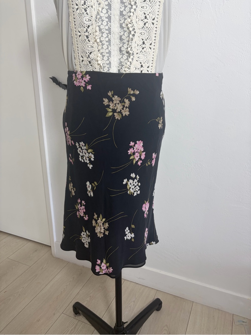 LOFT Silk Floral Skirt